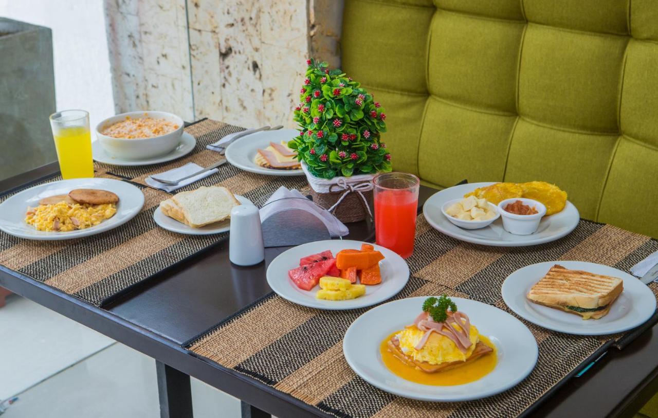 Hotel Avexi Suites By Geh Suites Cartagena ภายนอก รูปภาพ